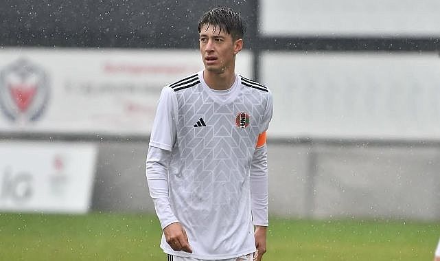 Mert Önal Erzurumspor'da