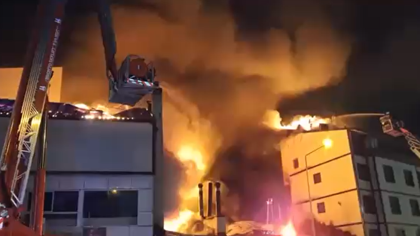 Koç Cağ Kebap restoranda yangın çıktı
